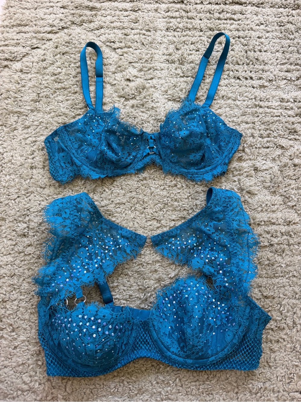 Victoria's Secret Teal Lace Bra with Mesh Details